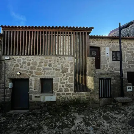 2br River Historic Village Villa Castelo Novo